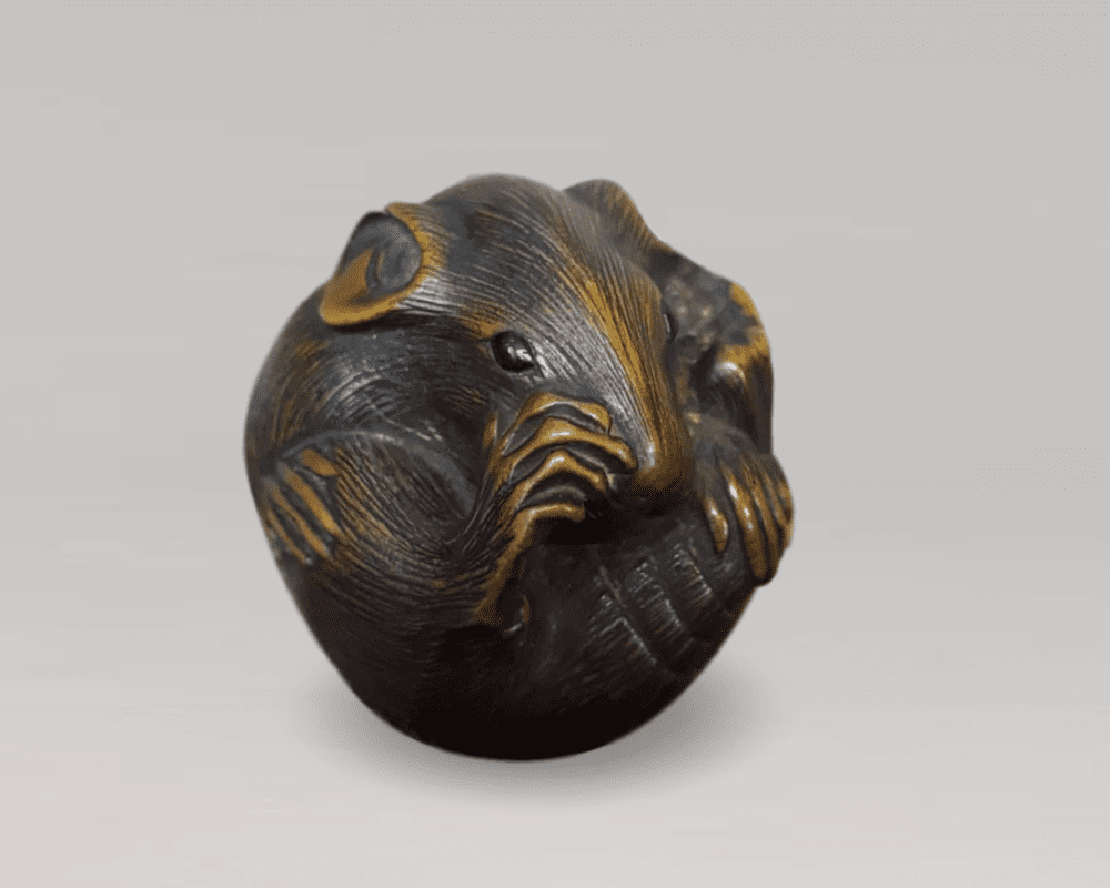 Netsuke chinese antiques from Kevin Page